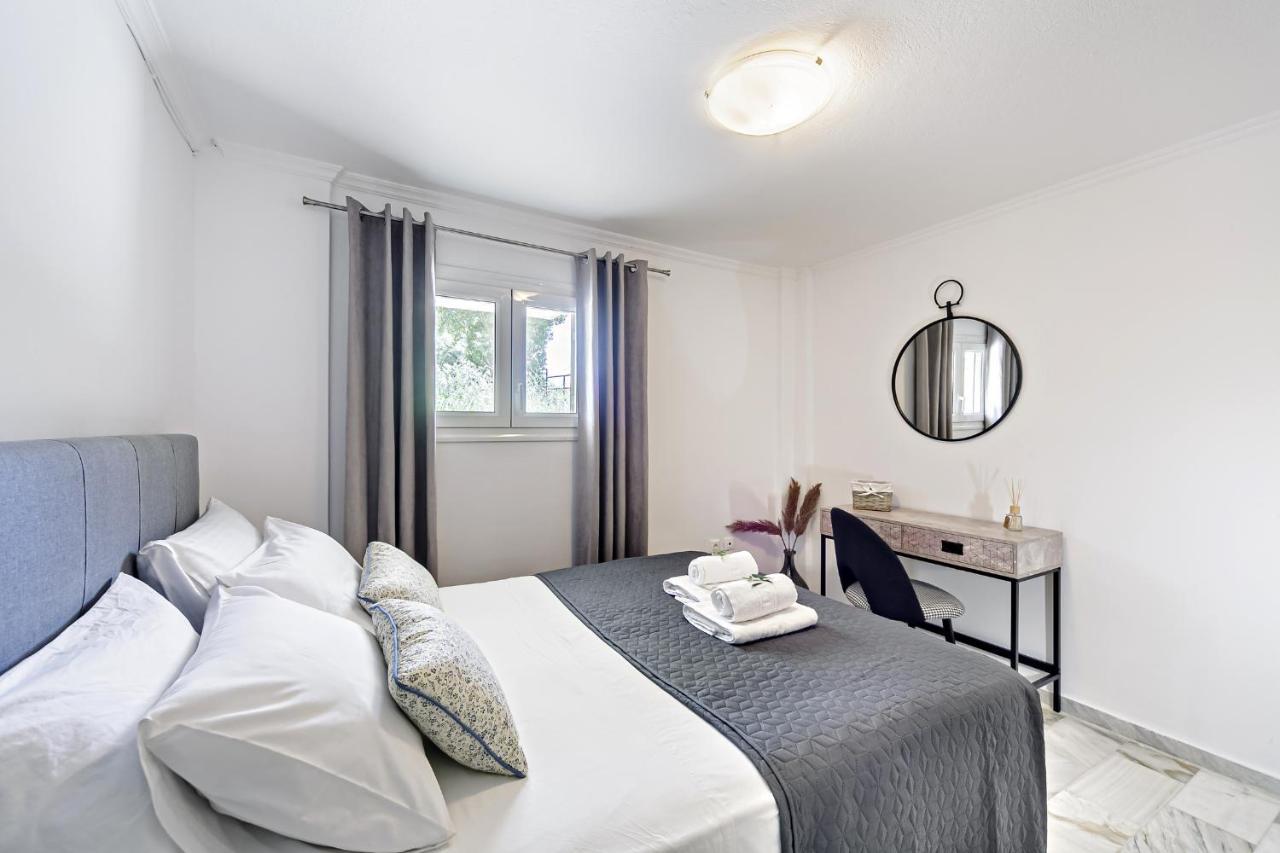 Ferienwohnung Nest Alepou Exterior foto